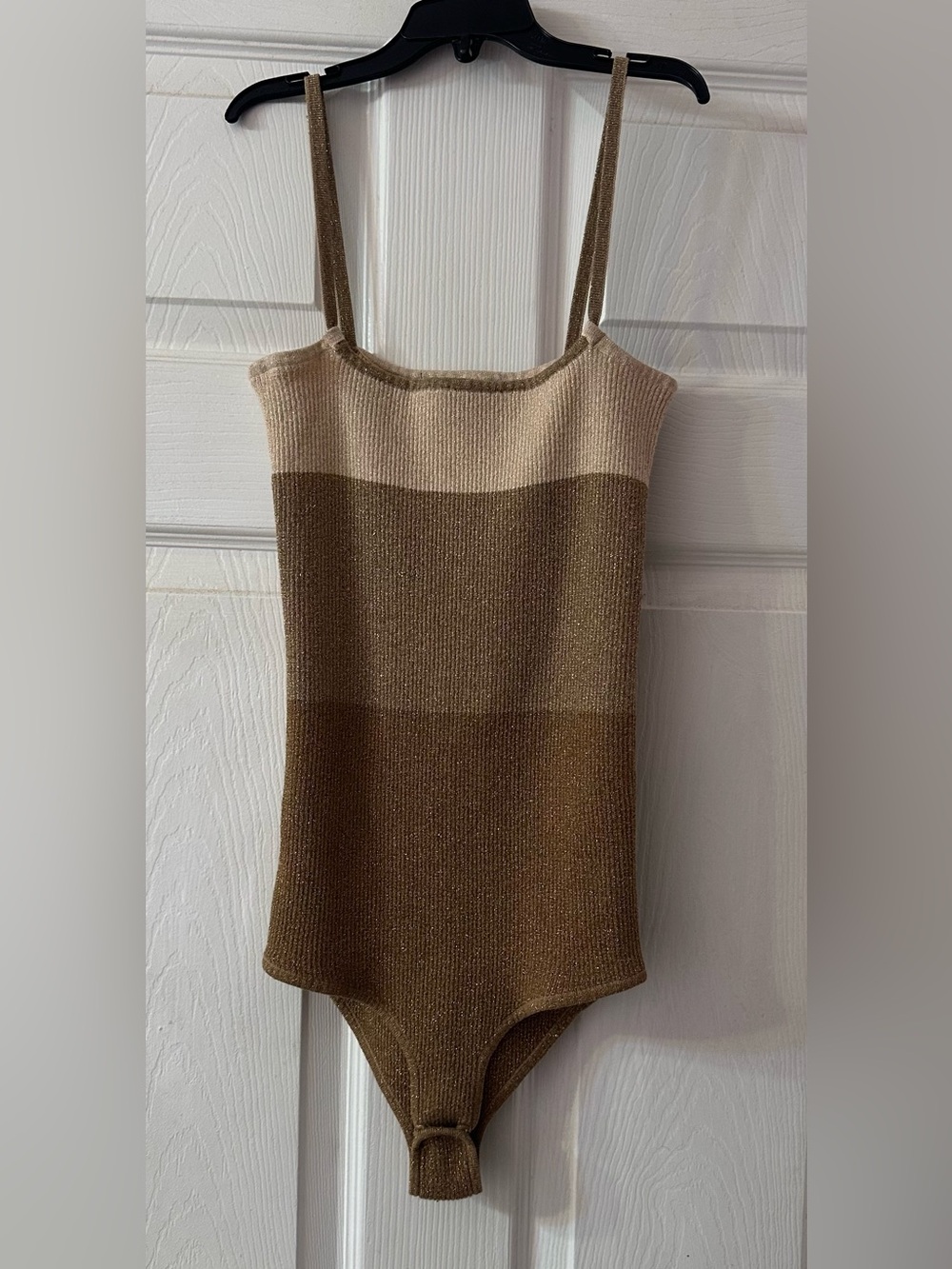 Animale Jeans Women’s M Gold Metallic Knit Colorblock Bodysuit Spaghetti Straps